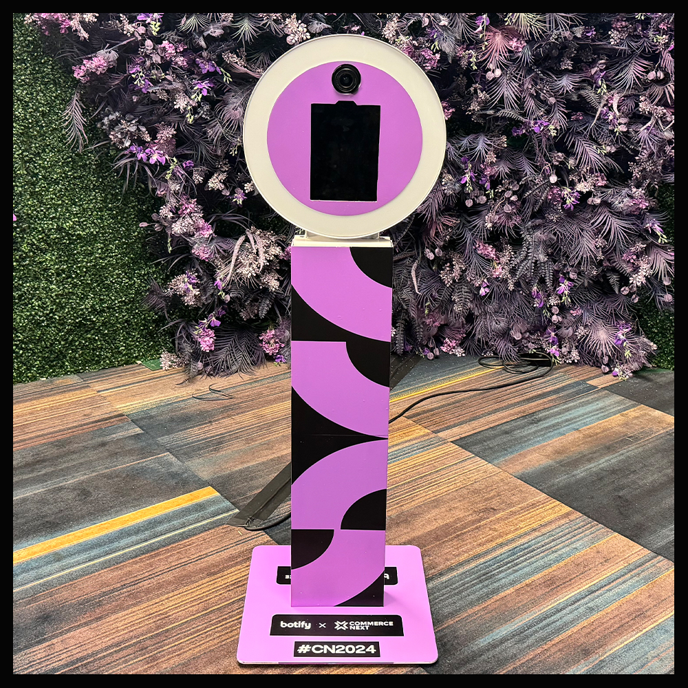 Branding Photo booth rental Ca