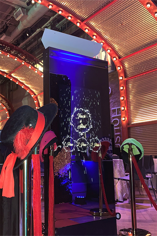 mirror-x-photo-booth-rental New York